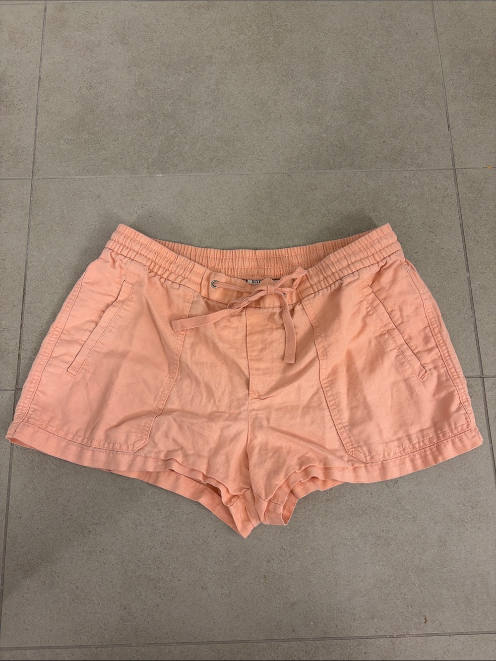 Women’s Peach Drawstring Casual Linen Shorts